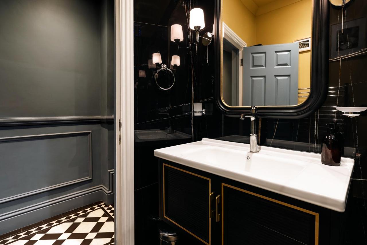 Stylish 2-bed In Apartamento *