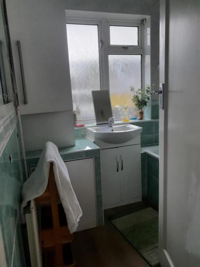 Grey Double Bedroom Apartamento Londres