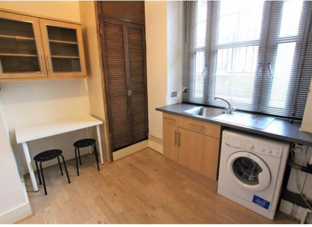 Apartamento Tower Bridge! Immaculate One Bed Londres