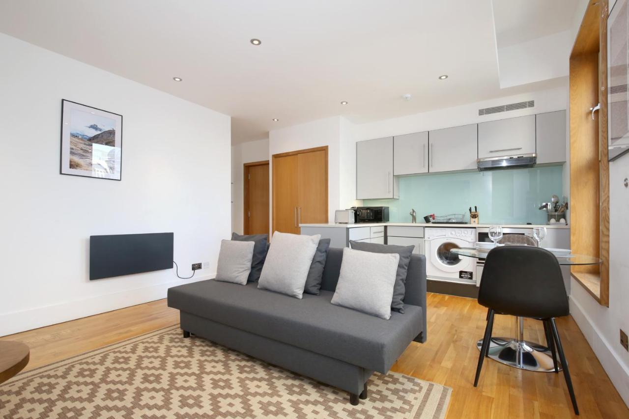 Imperial Piccadilly Apartment London