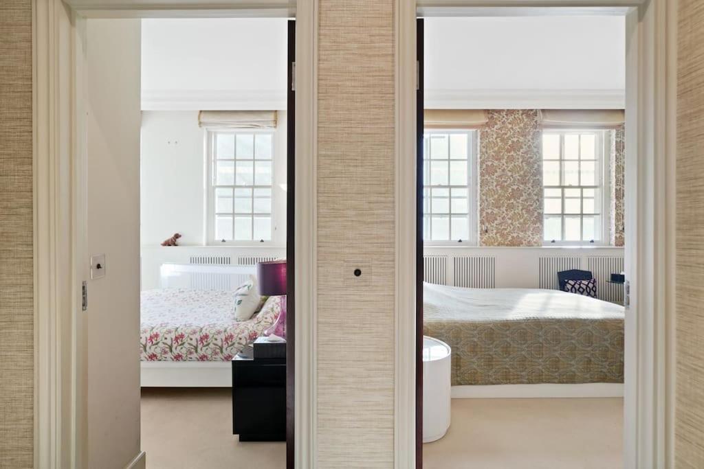 Three Bedroom In Sloane Square *