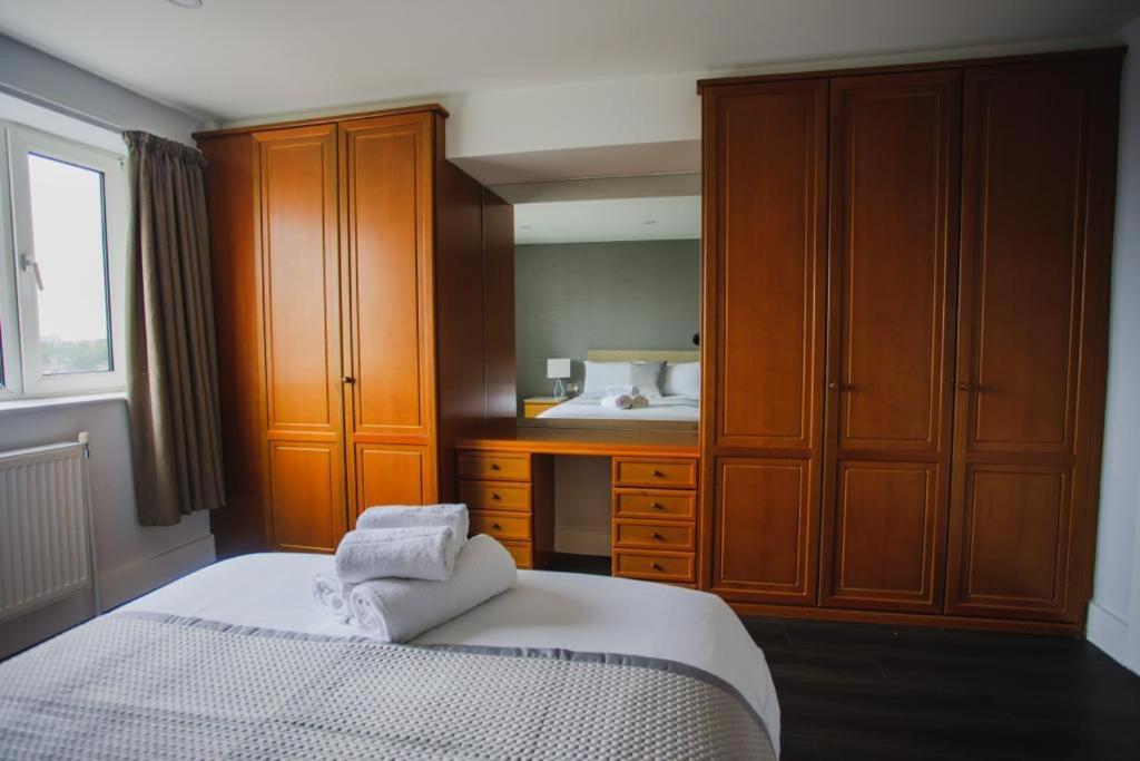 Penthouse At Chelsea Cloisters Apartamento