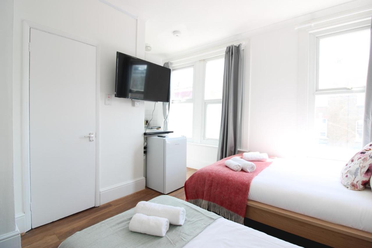 Lovely Studio Flats In Hackney Apartment
