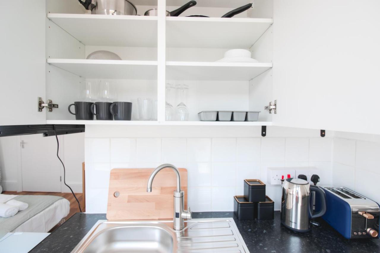 Lovely Studio Flats In Hackney *