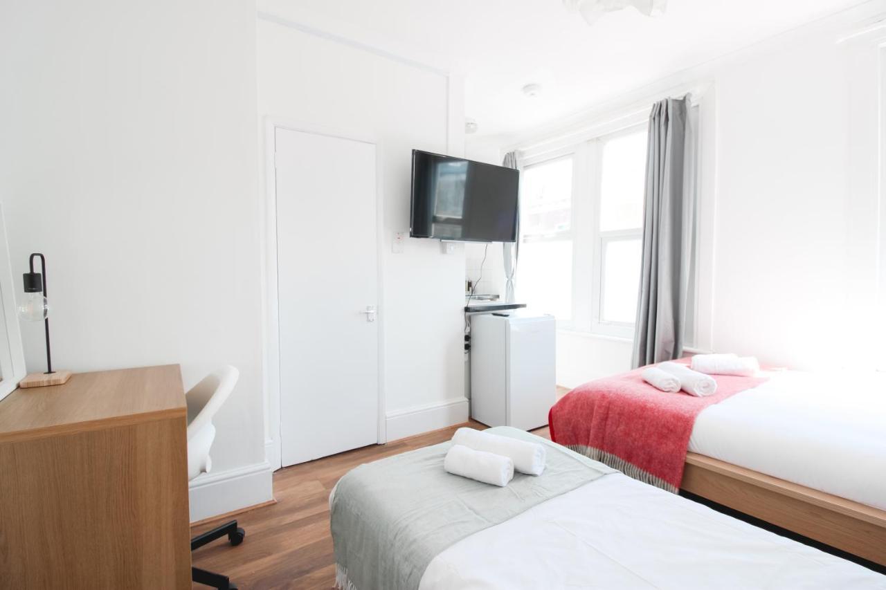 Lovely Studio Flats In Hackney *