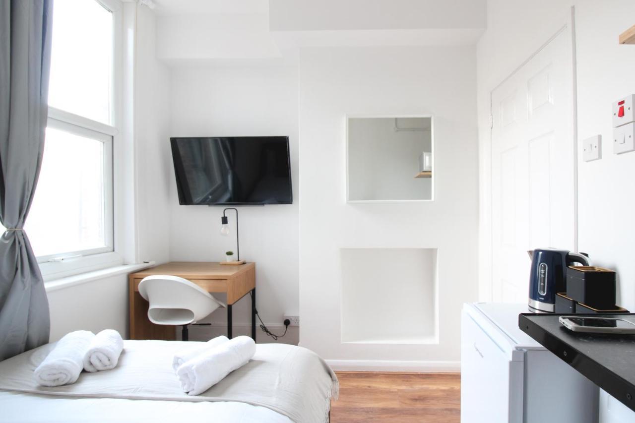 Lovely Studio Flats In Hackney * London