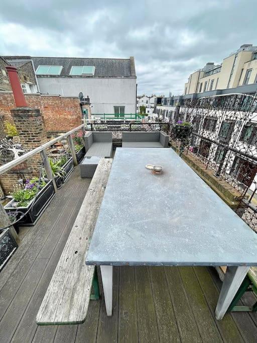 Golborne Road 3 Bedrooms Antique Rooftop Terrace Flat Apartamento *