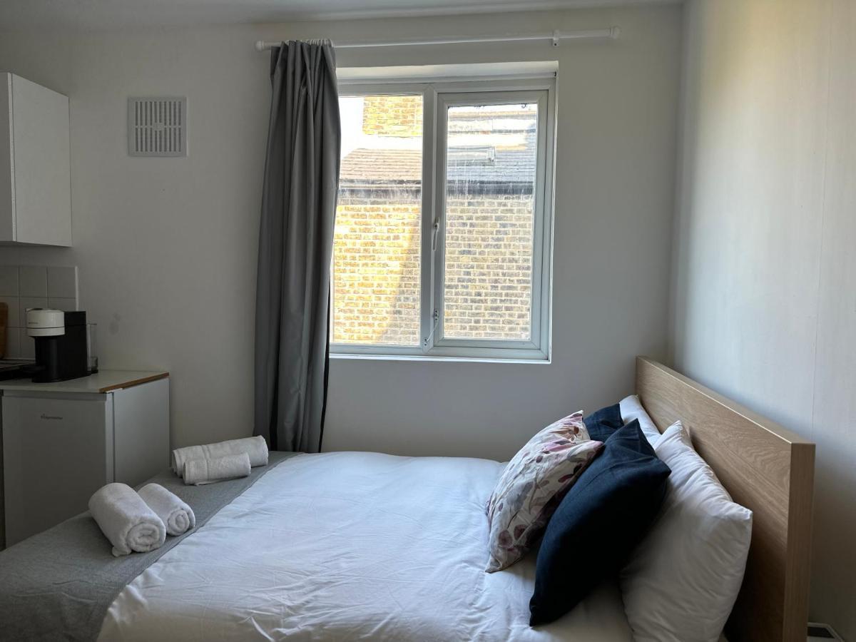 Lovely Studio Flats In Hackney London