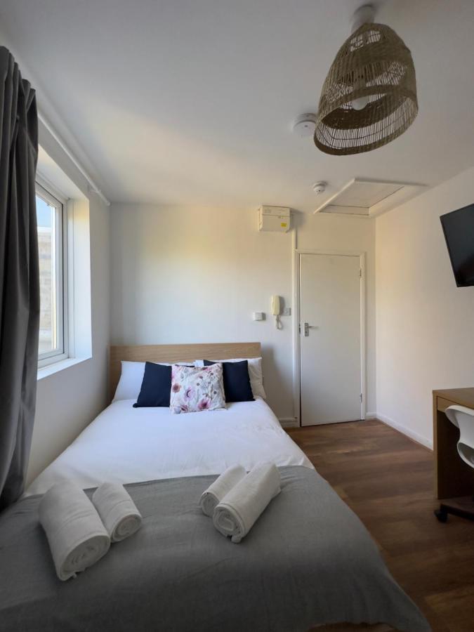 Lovely Studio Flats In Hackney * London
