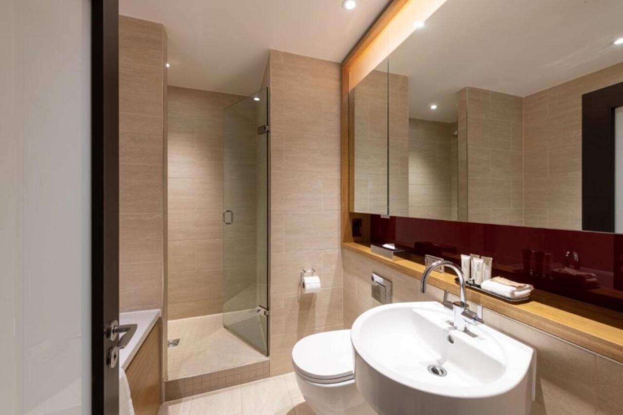 Apex Temple Court Hotel 4*