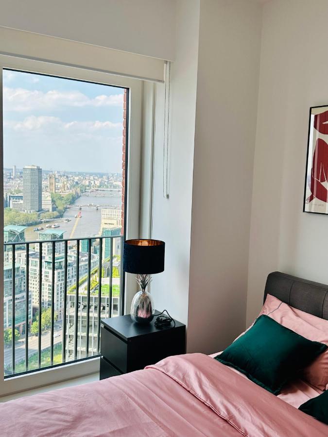 Luxury Flat With Stunning Views And Pool * Londres