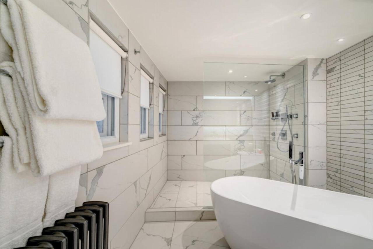 Hotel Apex Temple Court 4*