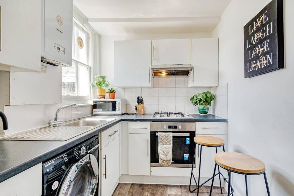 3 Bed Flat Near Chelsea