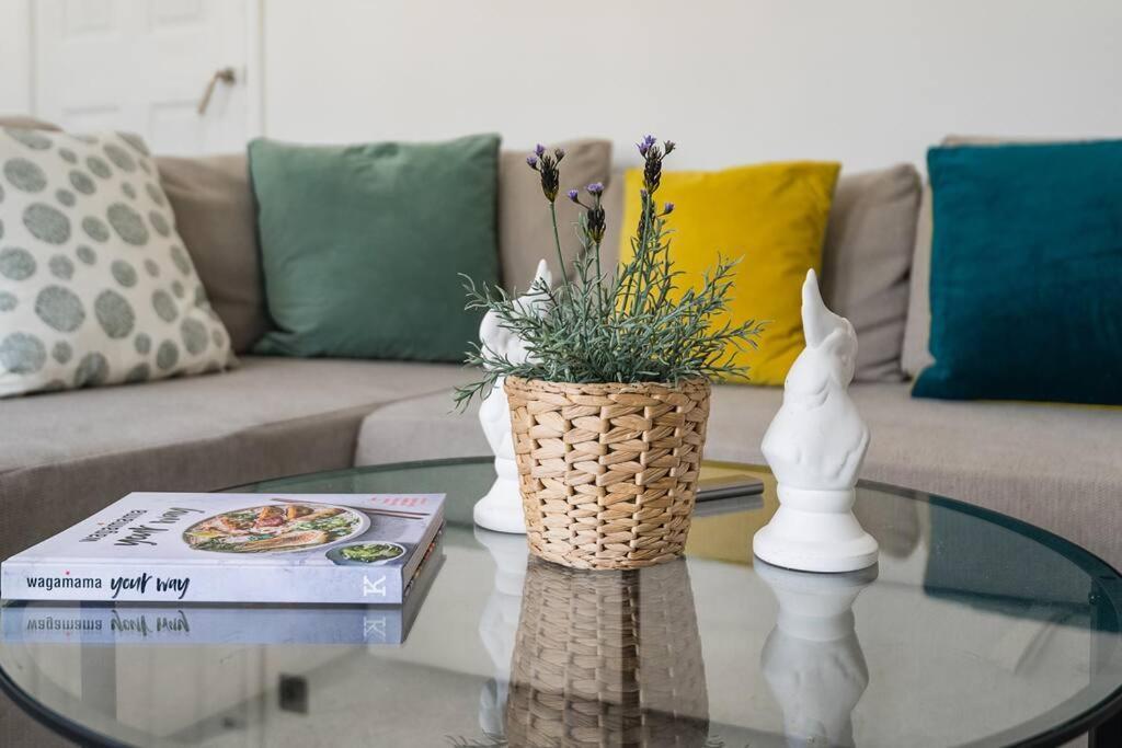 3 Bed Flat Near Chelsea Appartement