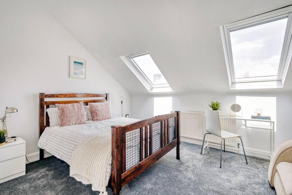 3 Bed Flat Near Chelsea Appartement