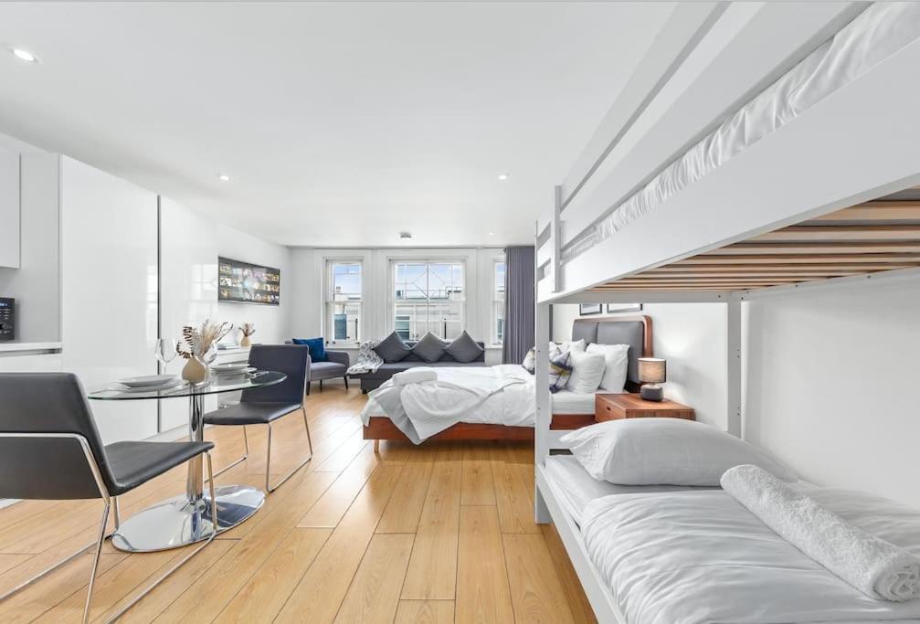 Sleep 6 Piccadilly Retreat 1 Bedroom Flat Vr5 * Londres
