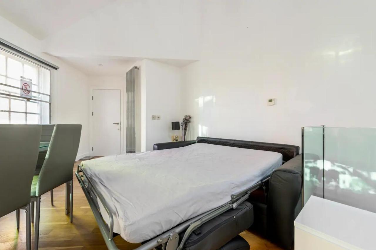 Apartamento Beautiful 1 Bedroom Penthouse Flat