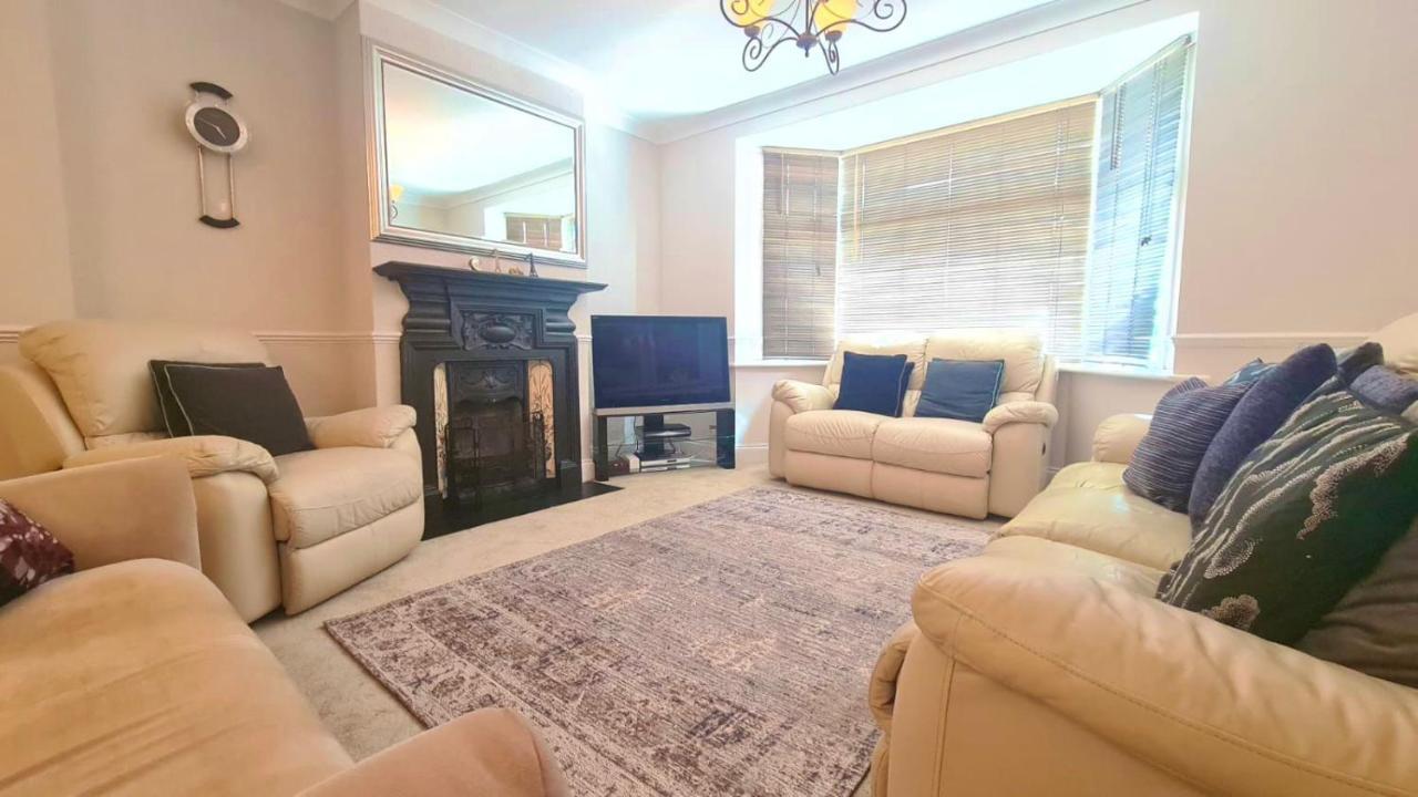 Quarto em Acomodações Particulares Private In East Ham Londres