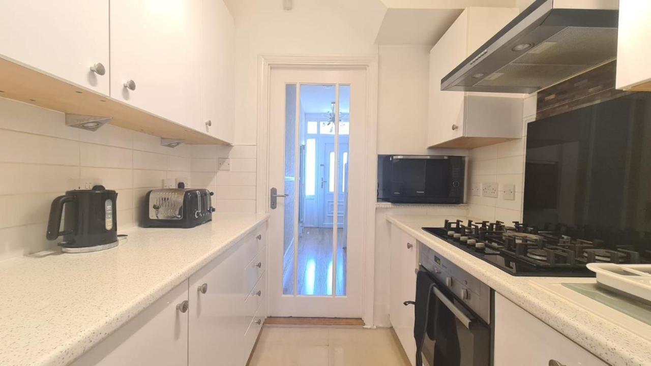 Quarto em Acomodações Particulares Private In East Ham Londres