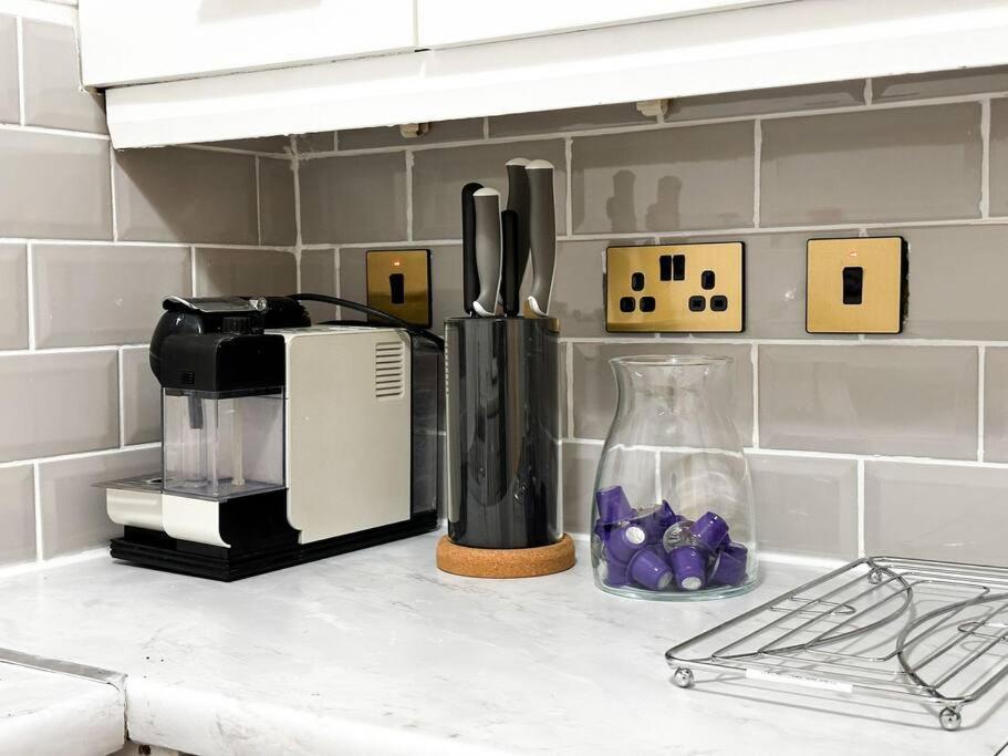 Appartement Charming Spacious 2br Flat Near Station Parking