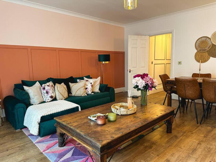 Appartement Charming Spacious 2br Flat Near Station Parking Londres