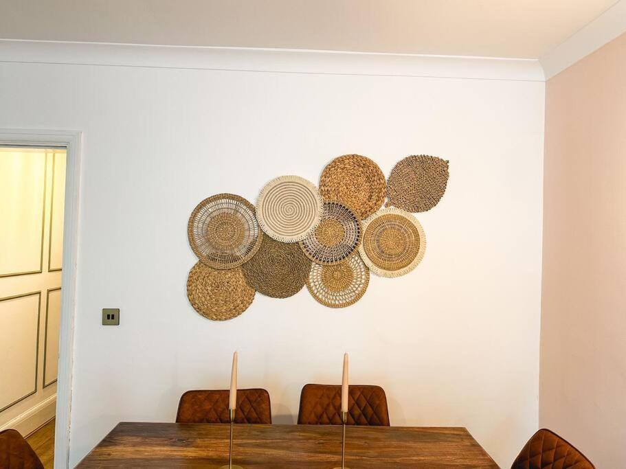 Charming Spacious 2br Flat Near Station Parking * Londres