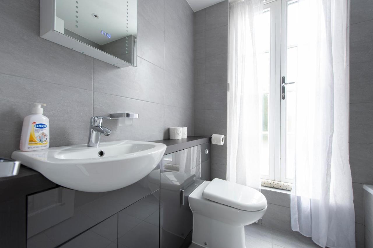 Vakantiehuis Charming Character House *