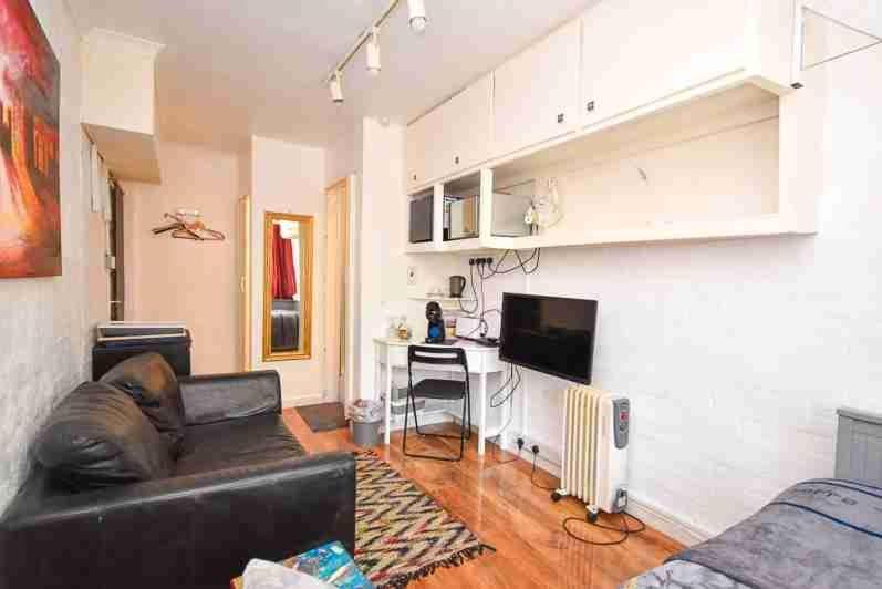 Hospedagem domiciliar Leeward Gardens With Ensuite