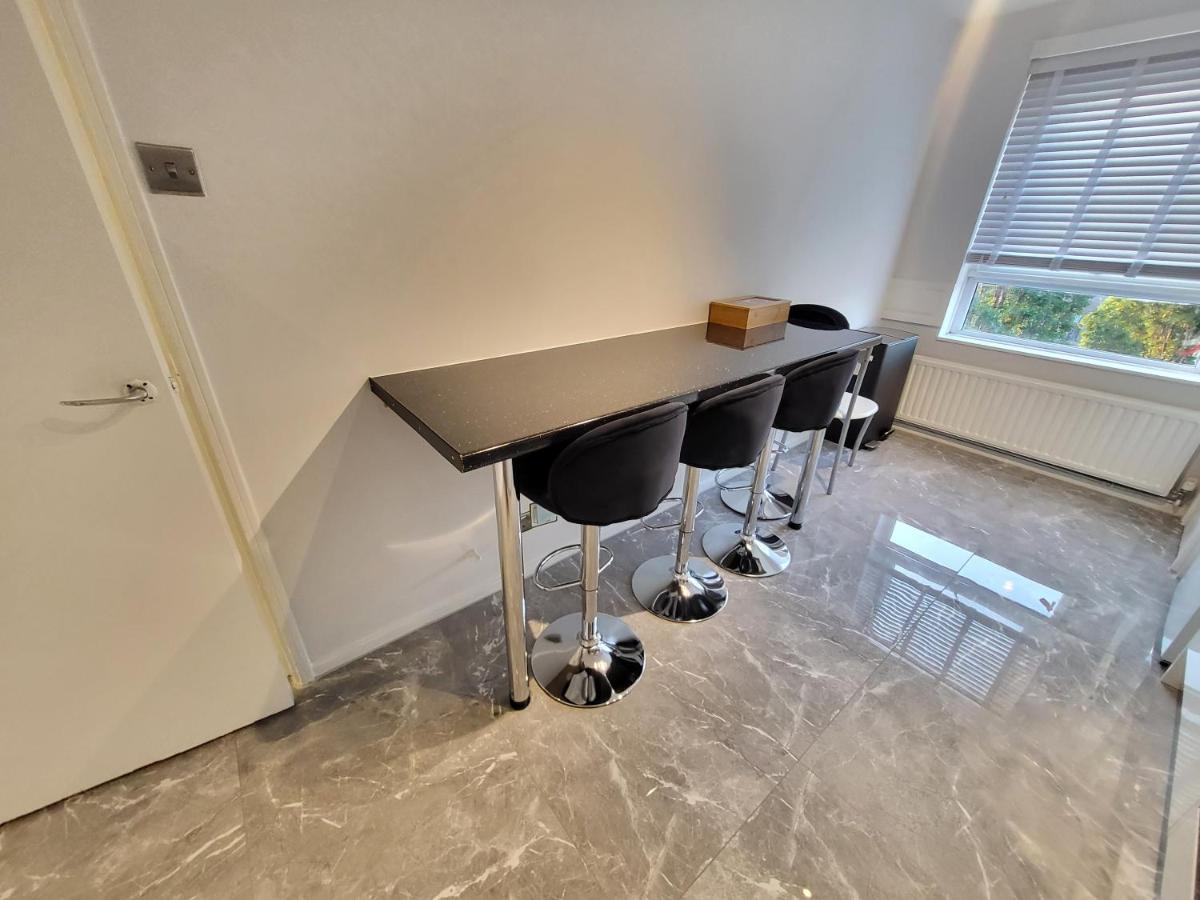 Modern Charlton Apartamento