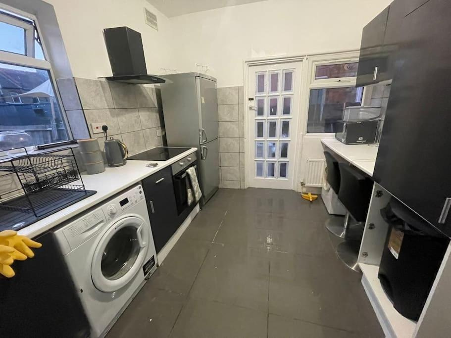 Appartement Ground Floor 2 Bed Flat With Garden North