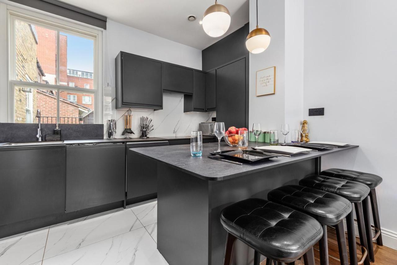 Stylish 2 Bedroom In Westminster Sleeps 5 With Ac Apartment London