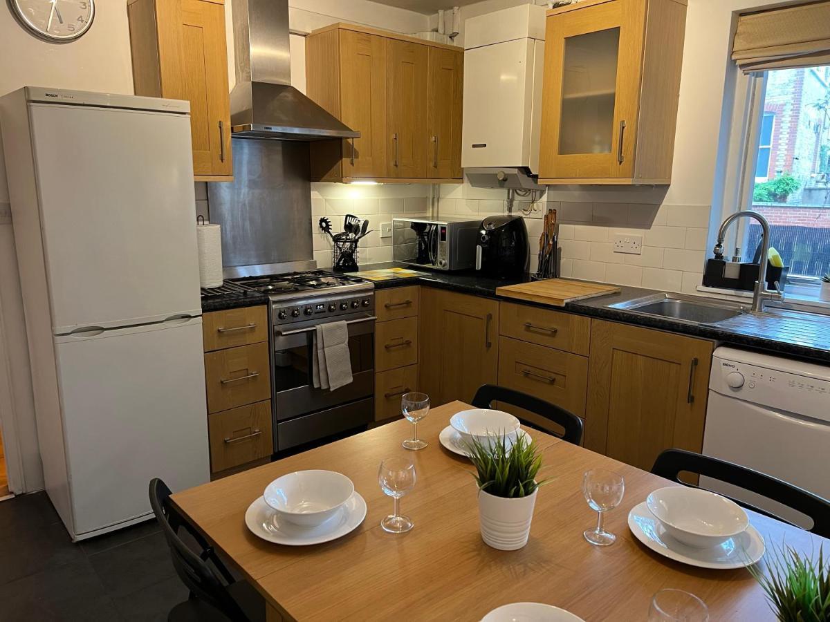 3 Bedroom Town House In Muswell Hill Holiday home