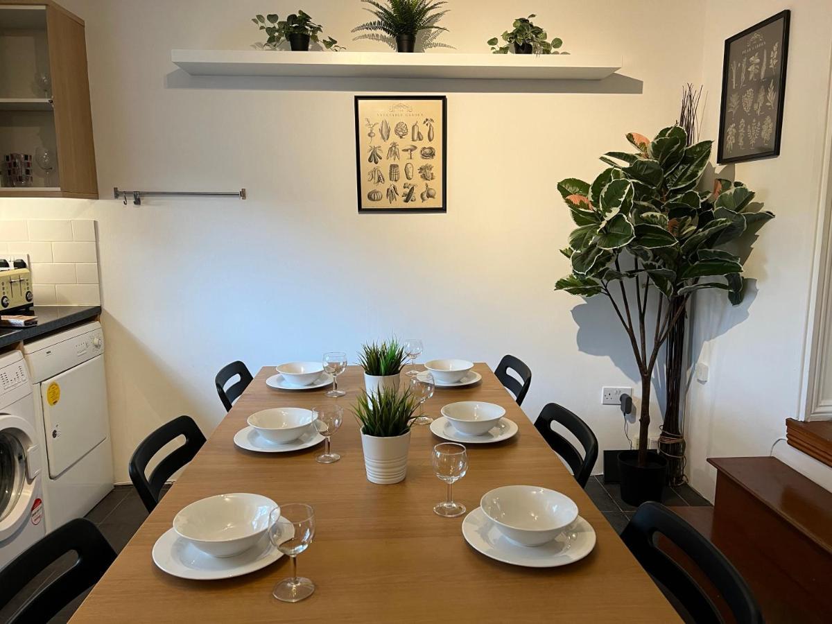 Holiday home 3 Bedroom Town House In Muswell Hill *