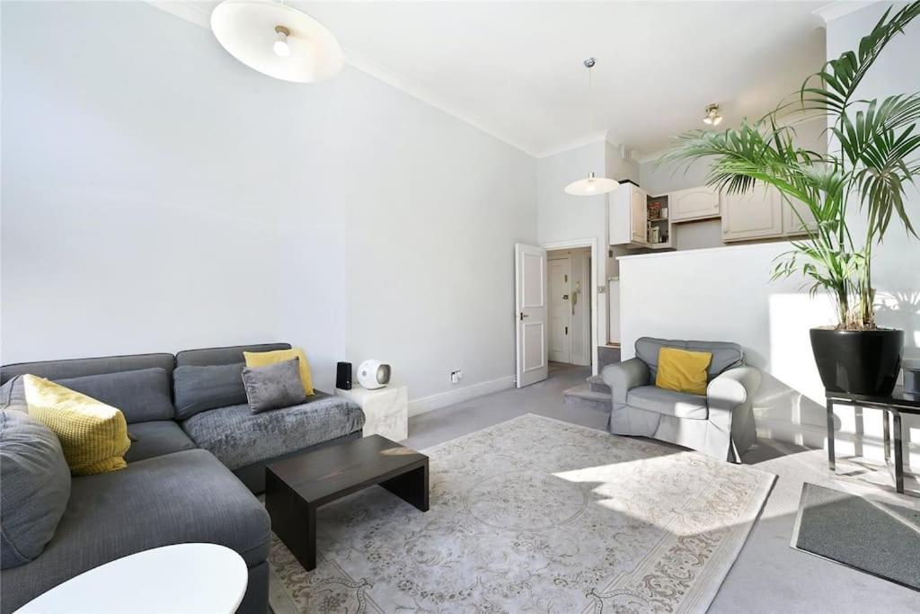 Appartement Luxury 2-bedroom In Prime South Kensington *