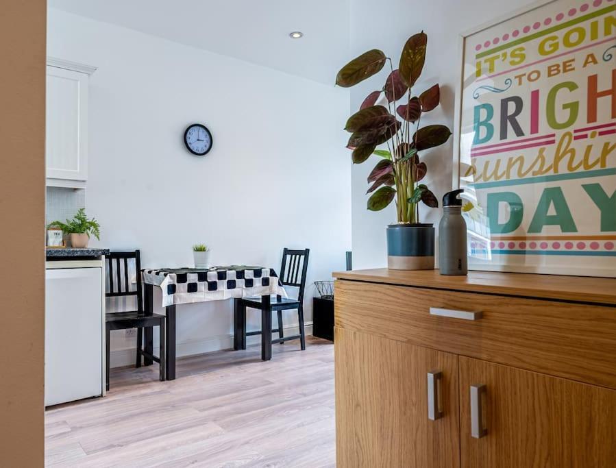 Apartment Cosy Flat In Central Ldn Payment To The Host London