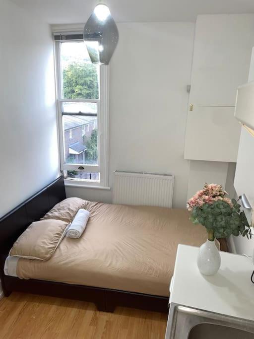 Apartamento Great Location Studio With Smart Tv And Workspace *