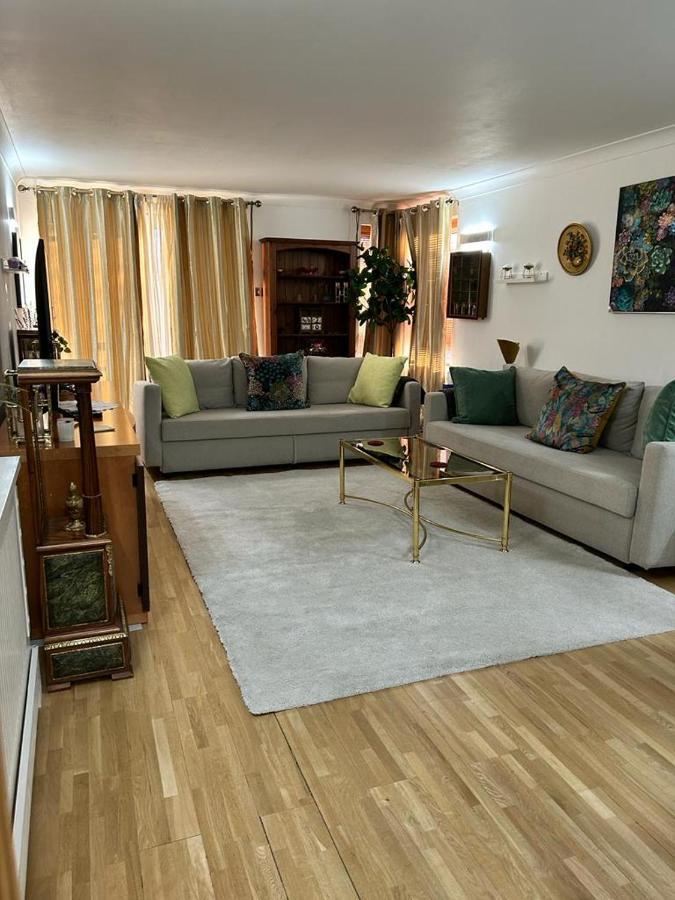 Bayswater Apartamento