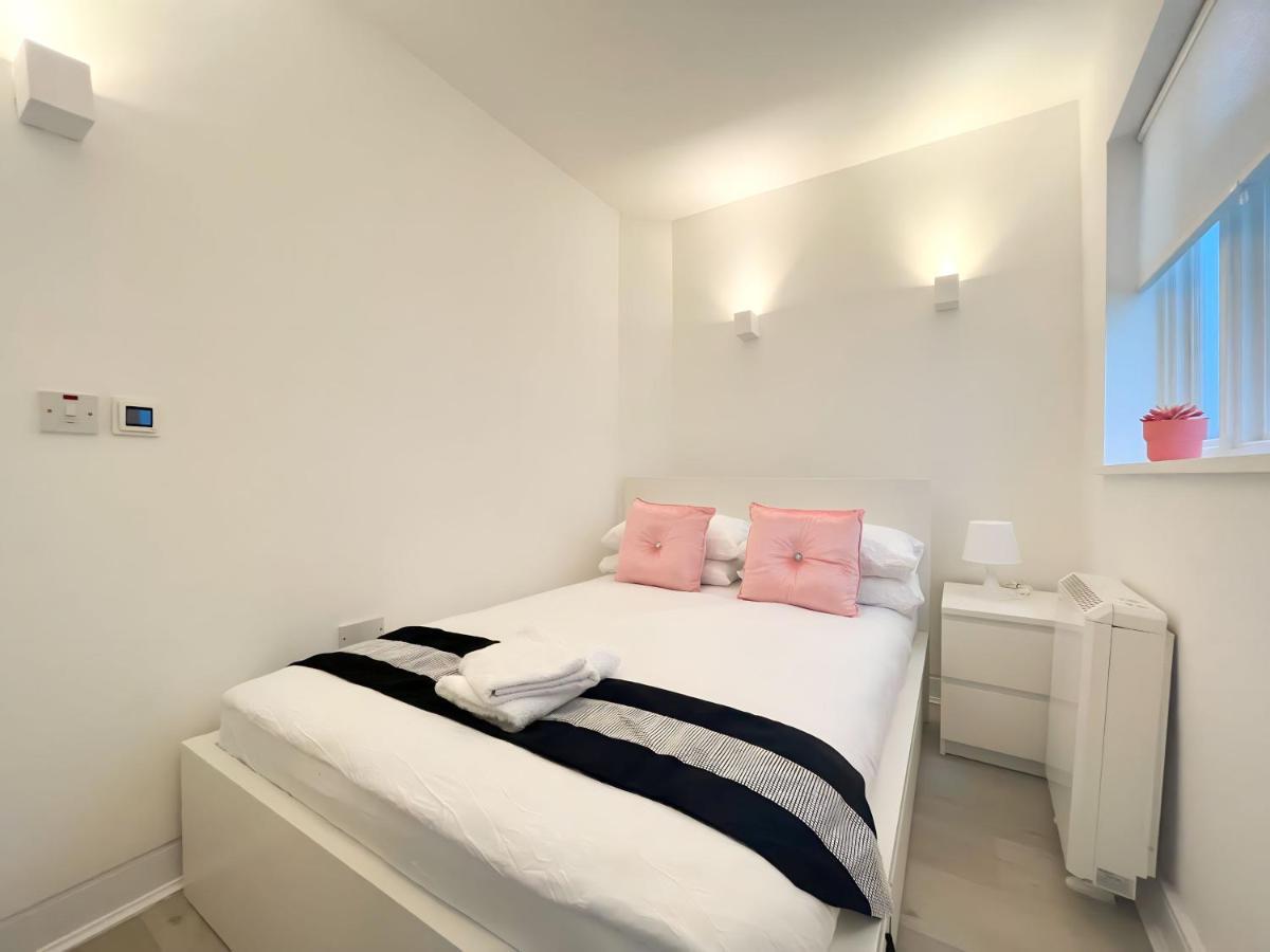 Hyde Park Two Bedroom