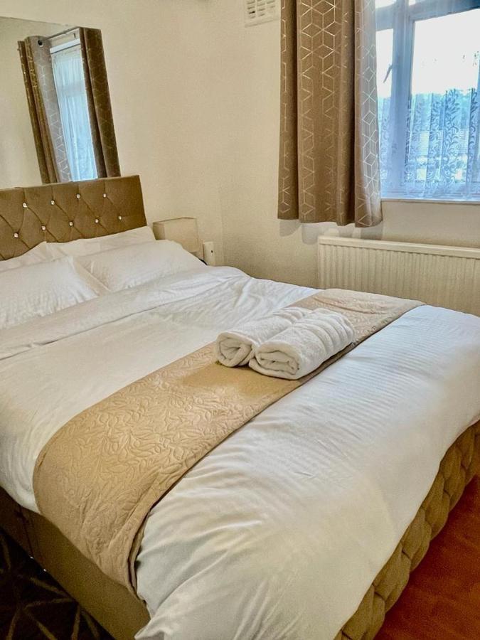 Accommodatie bij particulieren Charming Double-bedroom In Flat *