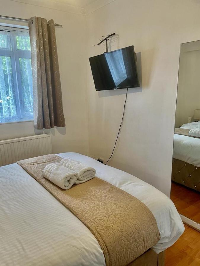 Charming Double-bedroom In Flat Accommodatie bij particulieren