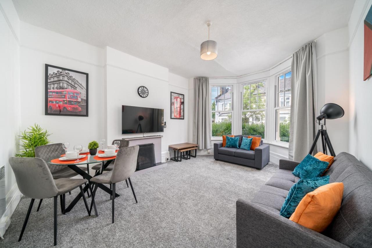 Spacious King Size 1bed Flat In Leafy Suburb Appartement