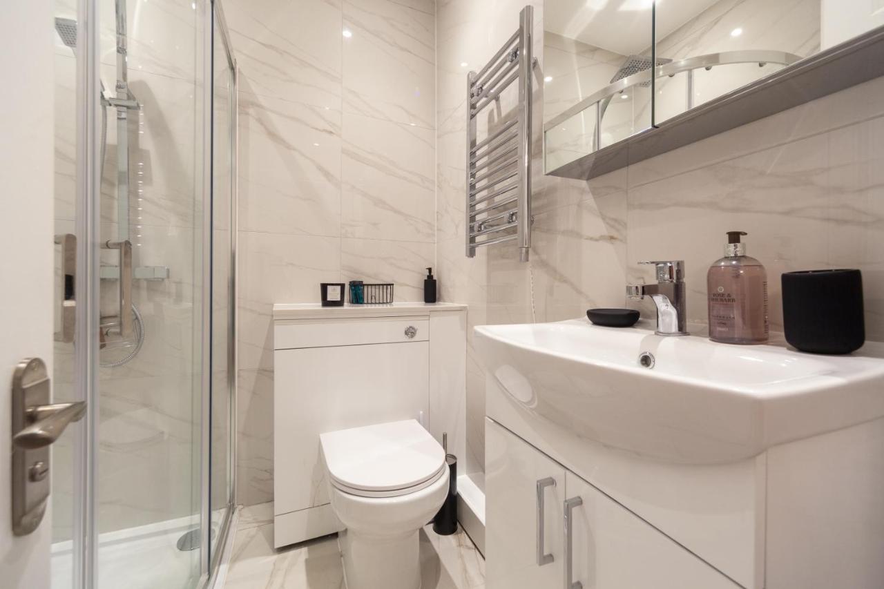 Kensington Luxury Flat With Patio Apartamento