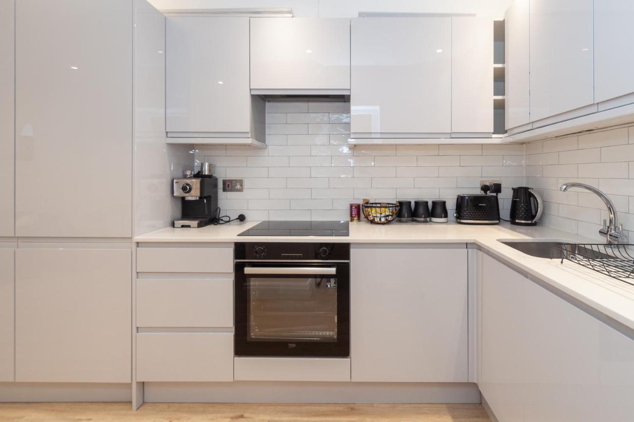 Kensington Luxury Flat With Patio Apartamento