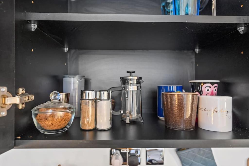 Private Studio In Ldn Book On Airbn For Amazing Rates Instead Apartamento *