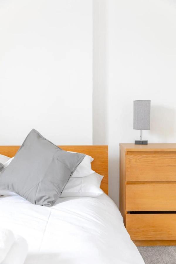 3bd Flat In The Heart Of Camden Town Londres