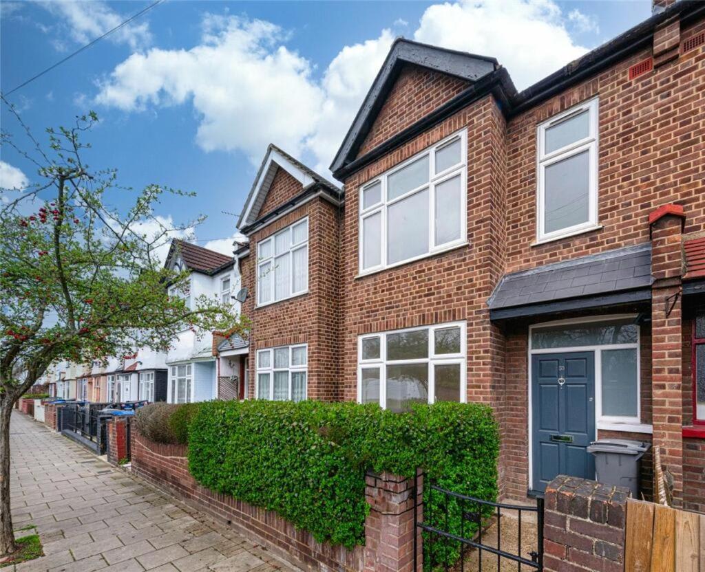 Spacious Family With Games & Garden Londres