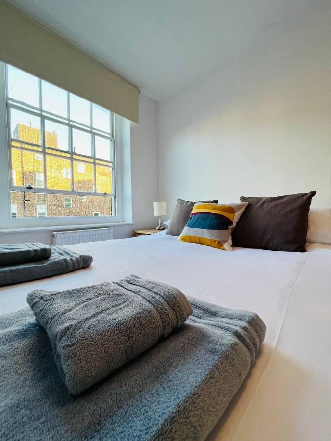 Privatunterkunft Cosy Bedroom Near Oval Station - Shared Bathroom