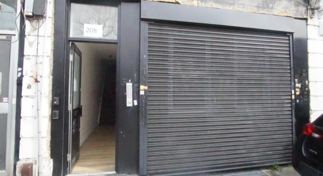 Evergreen Apartments- Flat 1, Apartment London
