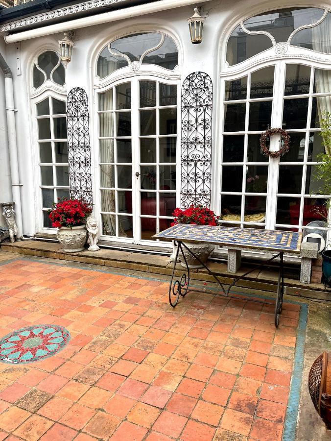 Golborne Road 3 Bedrooms Antique Rooftop Terrace Flat Apartamento Londres