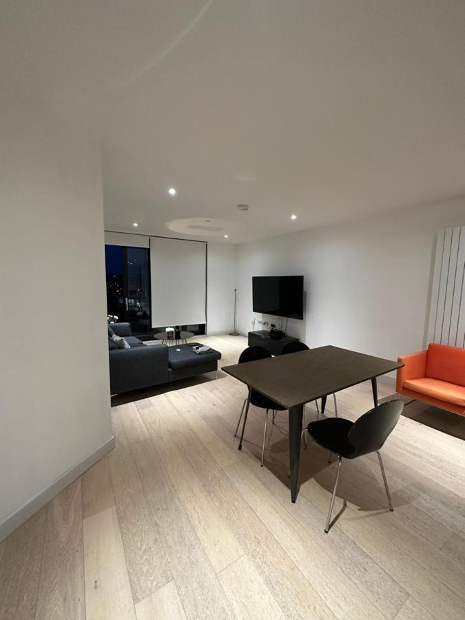 Penthouse 1 Bedroom Apartment London